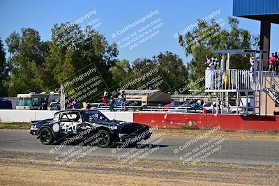 media/Sep-29-2024-24 Hours of Lemons (Sun) [[6a7c256ce3]]/StartFinish (245p-330p)/